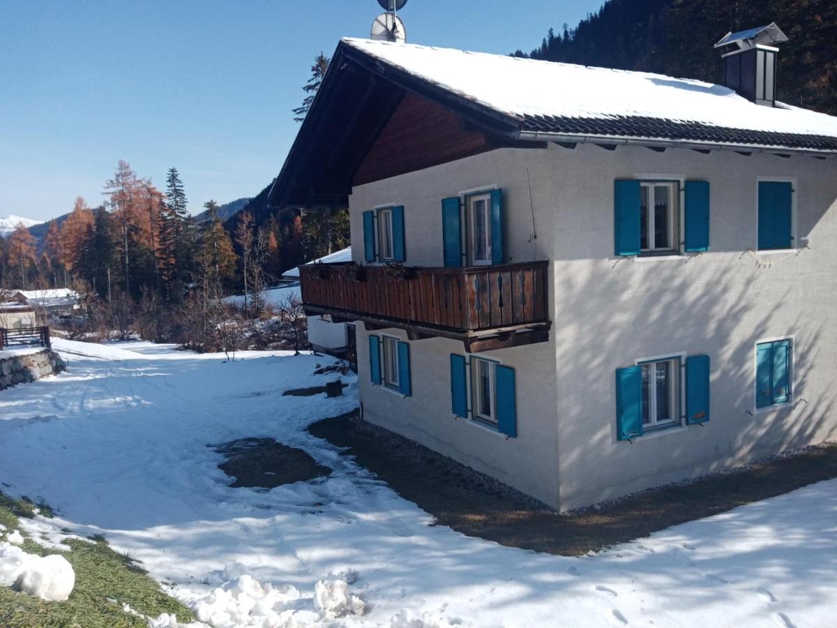 Relax Al Lago Di Braies Apartment Braies  Luaran gambar